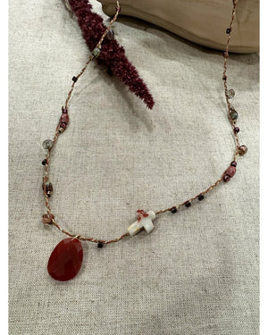 COLLIER MINI SAUTOIR TRESSÉ BORDEAUX - 241101 - Mademoizelle Moon - Désaccords