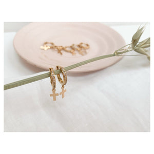 BOUCLES D'OREILLES DORMEUSES CROIX - Mademoizelle Moon - Désaccords