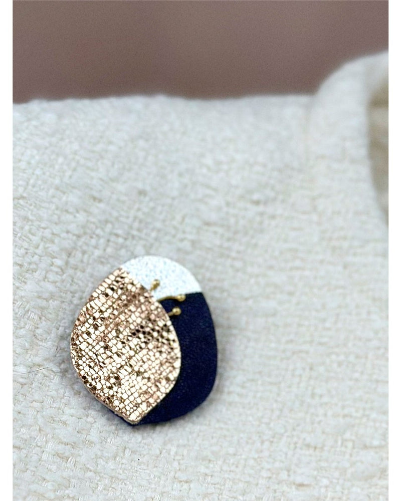 BROCHE Ana - Marine - Mademoizelle Moon - Désaccords