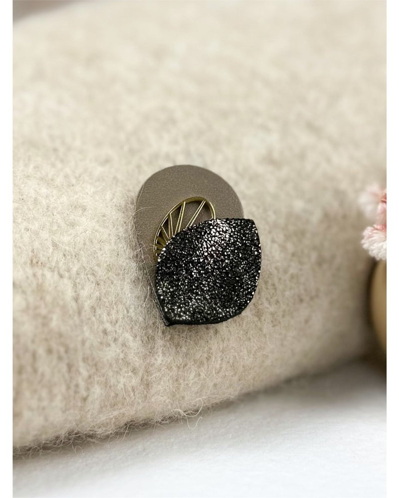 BROCHE NORMA - Marron glacé - Mademoizelle Moon - Désaccords